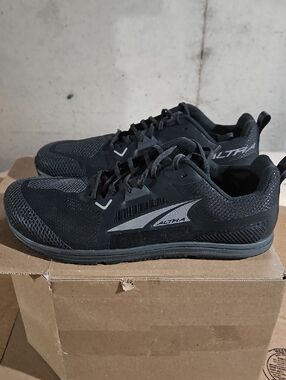Altra Solstice XT 3